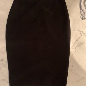 Black express professional skirt